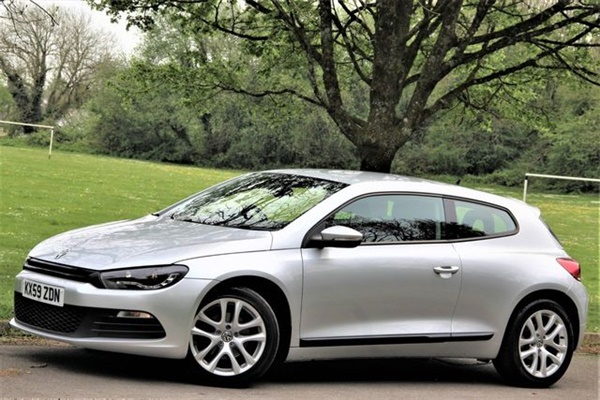 Volkswagen Scirocco 2.0 TDI DSG 3d AUTO -SPORT