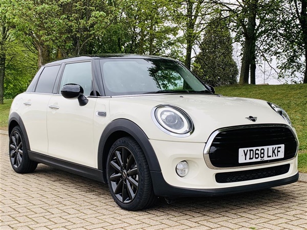 Mini Hatch 1.5 COOPER SERIES II DCT (S/S) 5DR AUTOMATIC