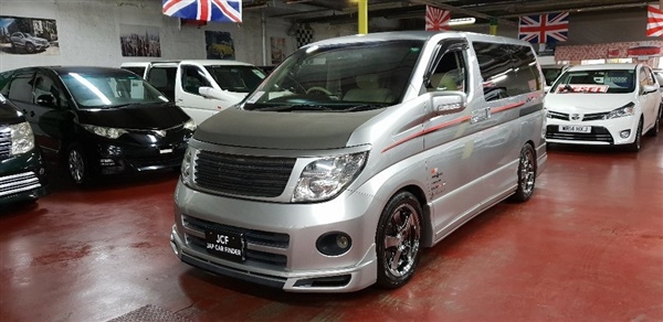 Nissan Elgrand ++MNE51 4WD TUNED & STYLED BY NISMO++ Auto