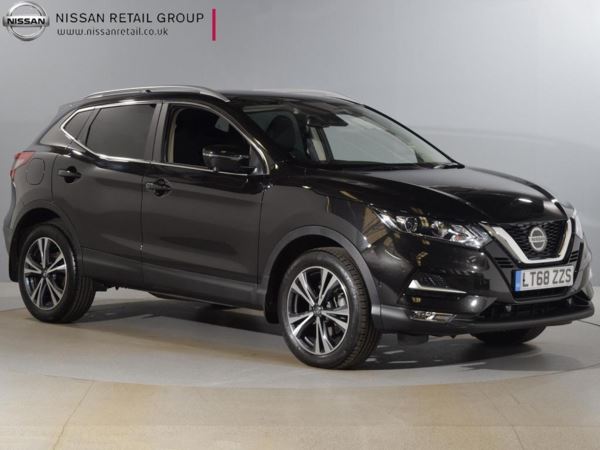 Nissan Qashqai 1.5 dCi N-Connecta (Glass Roof) 5dr SUV