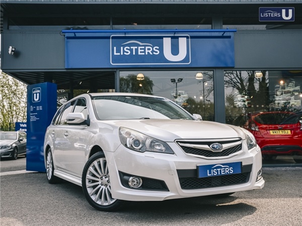 Subaru Legacy Sports Tourer 2.5i SE NavPlus 5dr Lineartronic