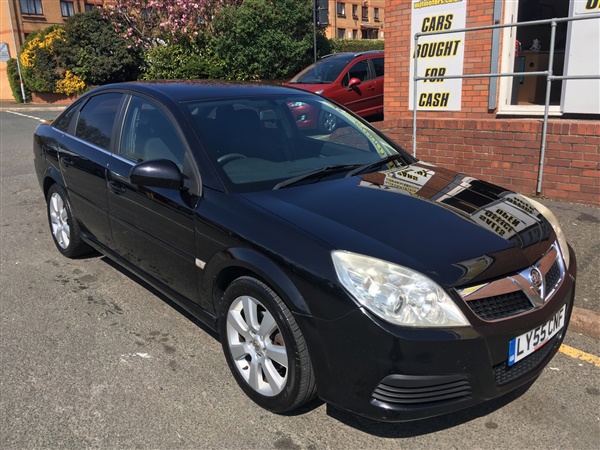 Vauxhall Vectra 1.8i Exclusiv 5dr
