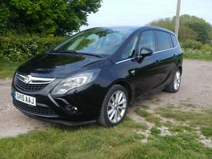 Vauxhall Zafira Elite Tourer  in Peacehaven | Friday-Ad