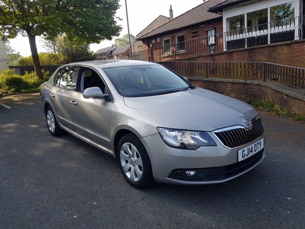 Skoda Superb 1.4 S TSI 5DR