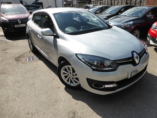 Renault Megane DYNAMIQUE NAV 1.5DCI -SPEED EDC AUTO