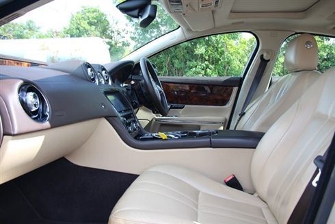Jaguar XJ Series 3.0 D V6 PREMIUM LUXURY SWB 4d AUTO 275 BHP