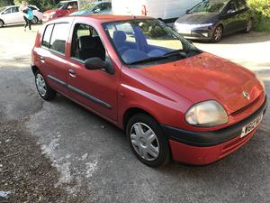 Renault Clio 1.4 only 65k miles in Horsham | Friday-Ad