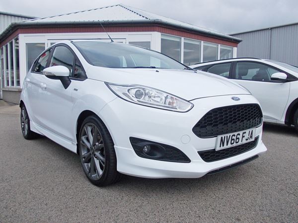 Ford Fiesta 1.0T EcoBoost 140 ST-Line NAV 5dr &20 POUNDS