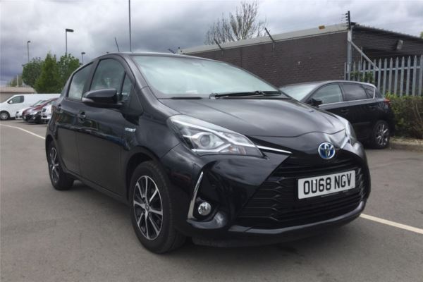 Toyota Yaris 1.5 Hybrid Icon Tech 5dr CVT Hatchback