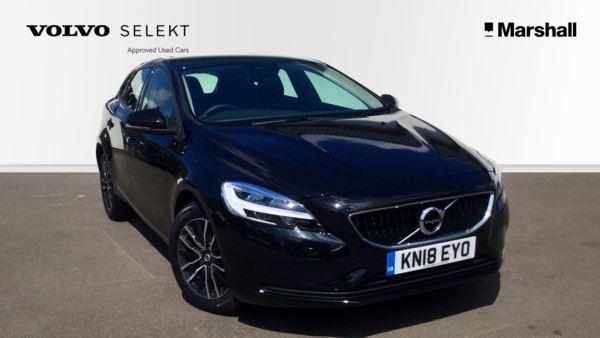 Volvo V40 D] Momentum Nav Plus 5dr