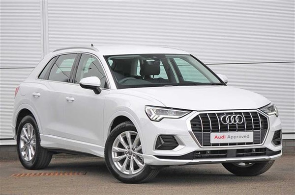 Audi Q3 Sport 35 Tfsi 150 Ps S Tronic Auto