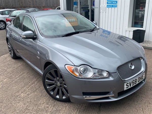 Jaguar XF 2.7 PREMIUM LUXURY V6 4d AUTO 204 BHP