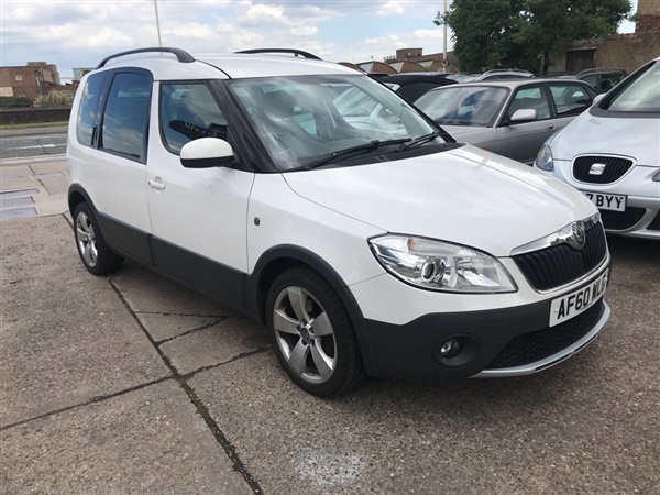 Skoda Roomster 1.6 TDI Scout 5dr