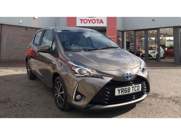 Toyota Yaris 1.5 Hybrid Icon Tech 5dr CVT Hatchback