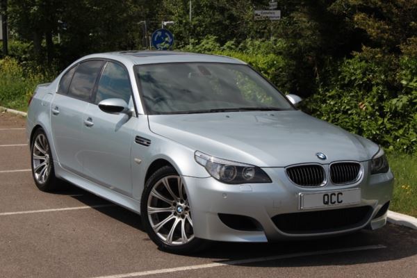 BMW M5 SMG SALOON Auto