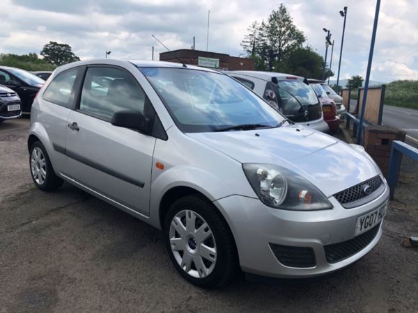 Ford Fiesta 1.25 Style 3dr [Climate] LOW MILEAGE