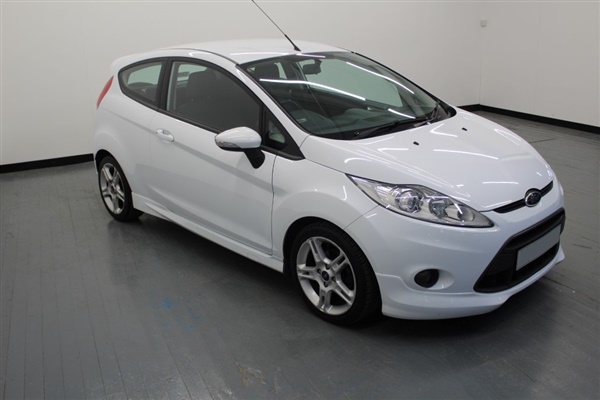 Ford Fiesta 1.6 tdci [95] zetec s