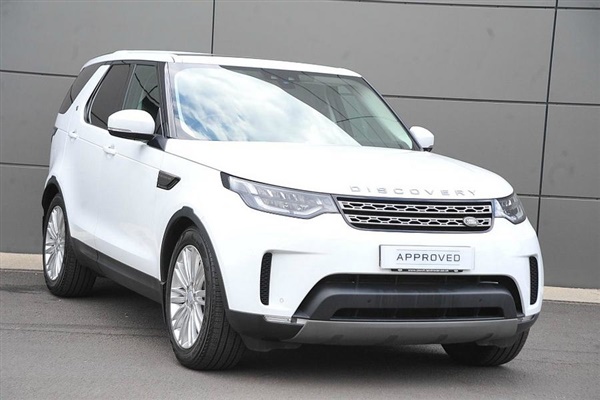 Land Rover Discovery 3.0 TDhp) SE Auto