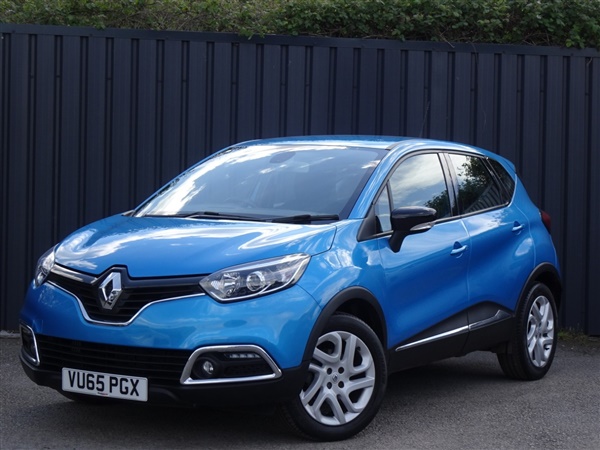 Renault Captur 1.5 DCI 90ps DYNAMIQUE NAV 5DR Auto