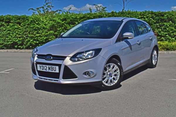 Ford Focus Ford Focus ] Titanium 5dr