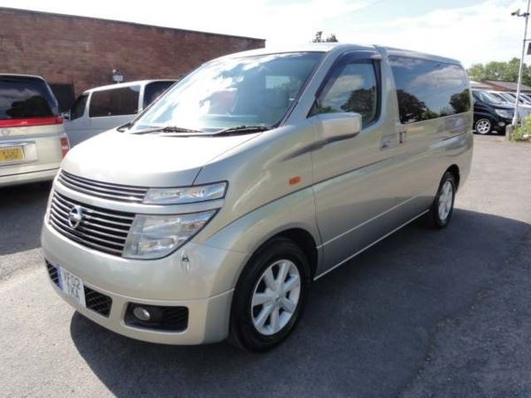 Nissan Elgrand X EDITION WITH UK SAT NAV DVD Auto MPV