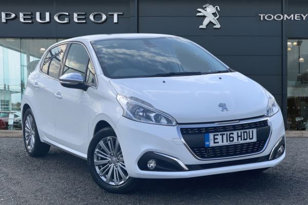 Peugeot  PureTech 82 Allure 5dr Hatchback