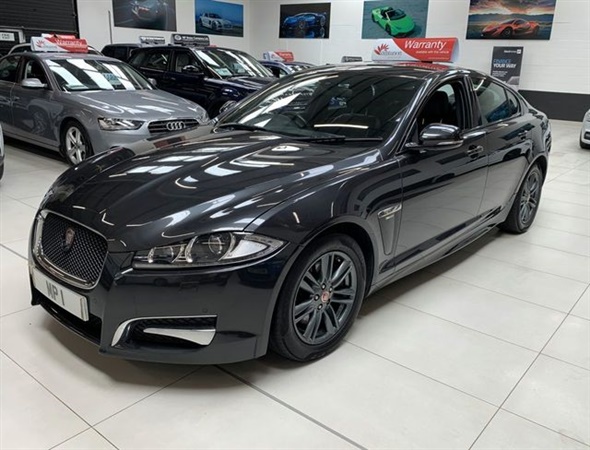 Jaguar XF 2.2 D R-SPORT 4d AUTO 163 BHP