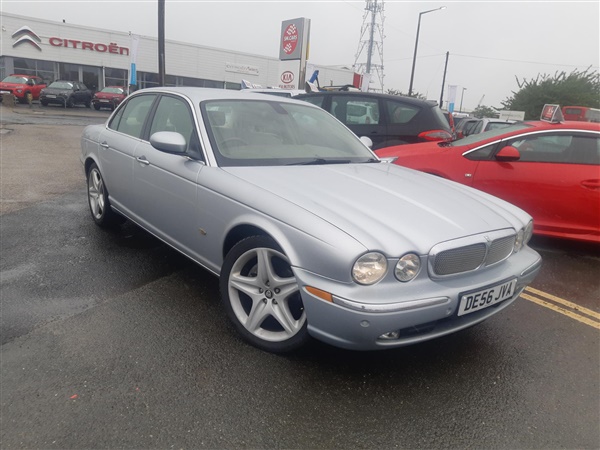 Jaguar XJ Series XJ 2.7 TDVi Executive 4dr Auto