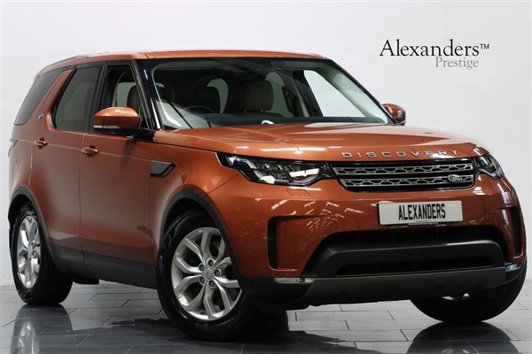 Land Rover Discovery 3.0 TD6 SE Auto 4X4 5dr