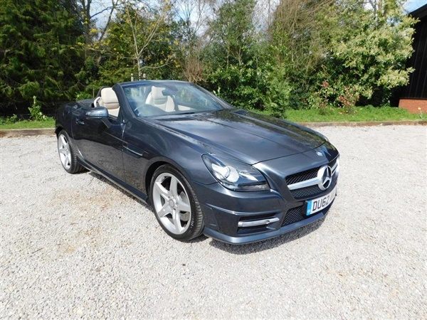 Mercedes-Benz SLK 1.8 SLK200 BlueEFFICIENCY AMG Sport