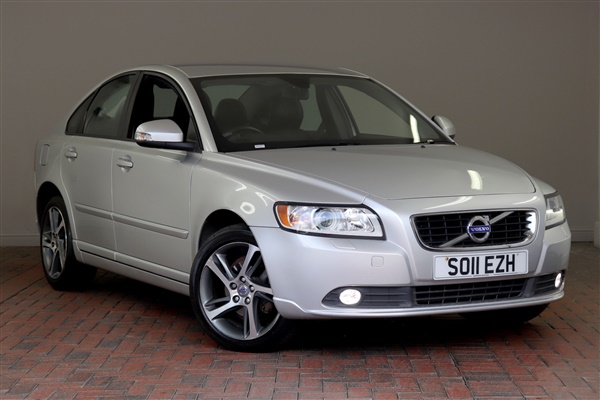 Volvo S SE Edition [Winter Pack, Heated Seats,
