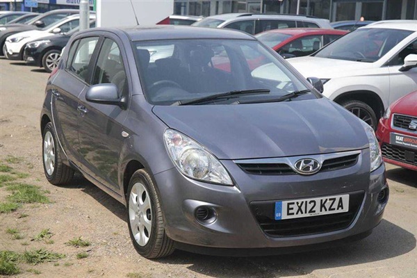 Hyundai I Comfort 5 Door Manual