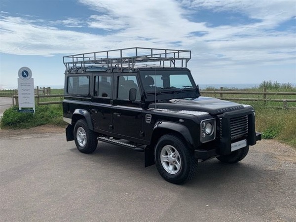 Land Rover Defender  XS STATION WAGON 5d 122 BHP