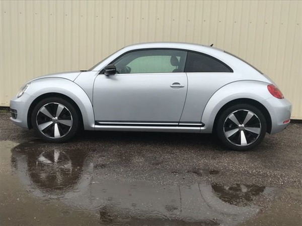 Volkswagen Beetle 2.0 SPORT TDI 3d 139 BHP