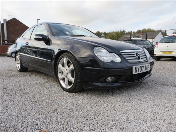 Mercedes-Benz C Class 2.1 C200 CDI Sport Edition 2dr Auto