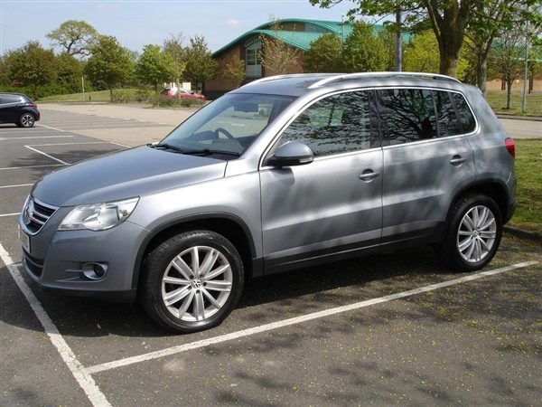 Volkswagen Tiguan 2.0 TDI Sport 4MOTION 5dr