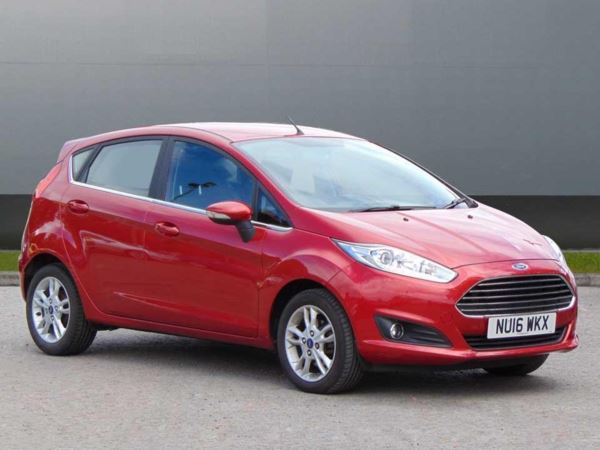 Ford Fiesta 1.0 EcoBoost Zetec Navigation 5dr