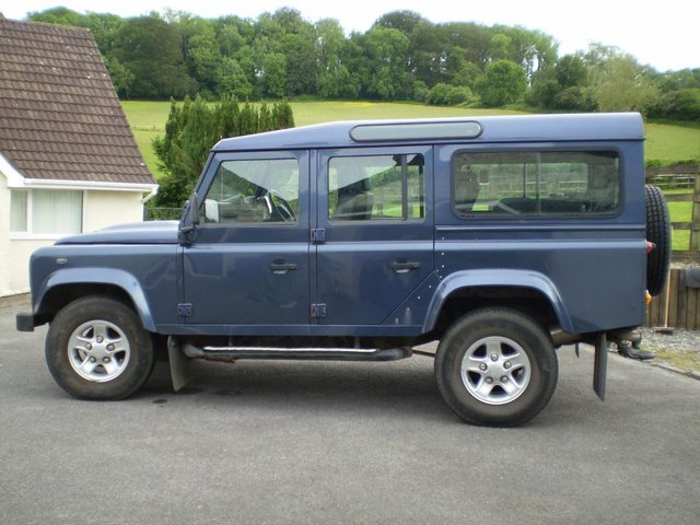 LAND ROVER 110 DEFENDER  DOOR BLUE