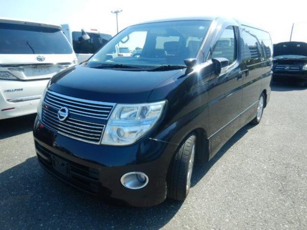 Nissan Elgrand 3.5 V6 Highway Star Automatic 8 Seater MPV