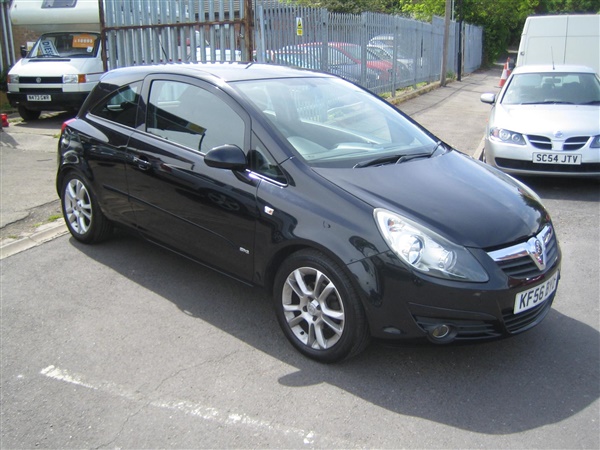 Vauxhall Corsa 1.4i 16V SXi 3dr [AC]