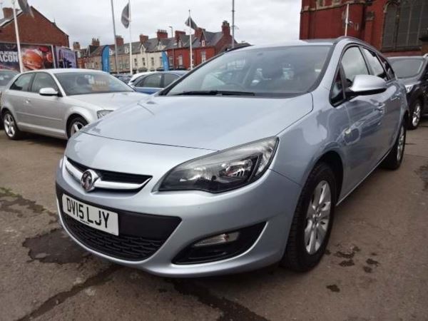 Vauxhall Astra 1.6 i VVT 16v Design Sport Tourer 5dr Estate