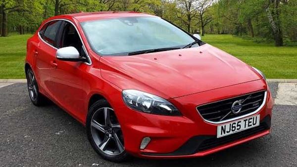 Volvo V40 (Bluetooth + DAB Radio) Estate