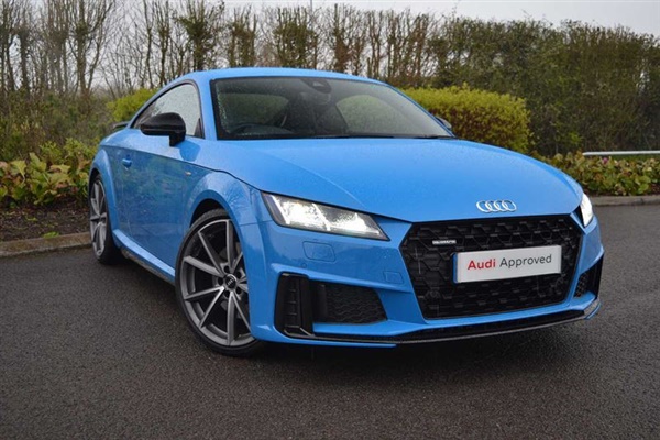 Audi TT Coup- Black Edition 45 TFSI quattro 245 PS S tronic