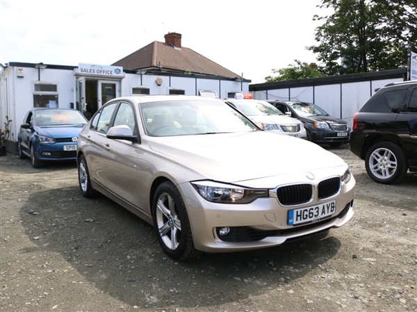 BMW 3 Series 320i SE  PS 8 Speed Auto Sunroof Sat Nav