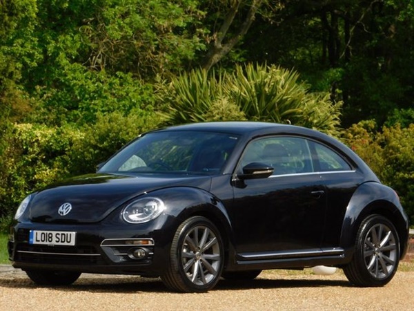 Volkswagen Beetle 2.0 DESIGN TDI BLUEMOTION TECHNOLOGY DSG