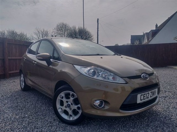 Ford Fiesta 1.4 ZETEC 16V 5d 96 BHP