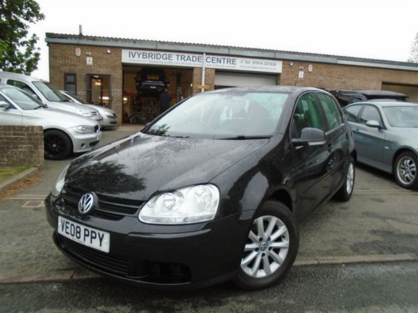 Volkswagen Golf 1.9 S TDI 5d 103 BHP