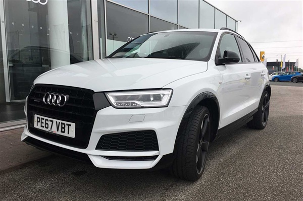 Audi Q3 Black Edition 2.0 TDI quattro 150 PS 6-speed