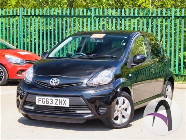 Toyota Aygo 1.0 VVT-i Move with Style 5dr