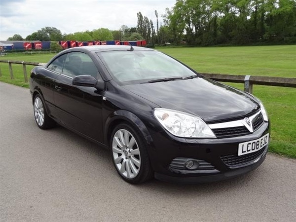 Vauxhall Astra 1.8 i Exclusiv Black Twin Top 2dr
